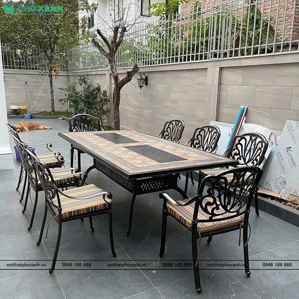 Bộ bàn ăn nhôm đúc ngoài trời 8 ghế cho tiệc BBQ gia đình ấm cúng