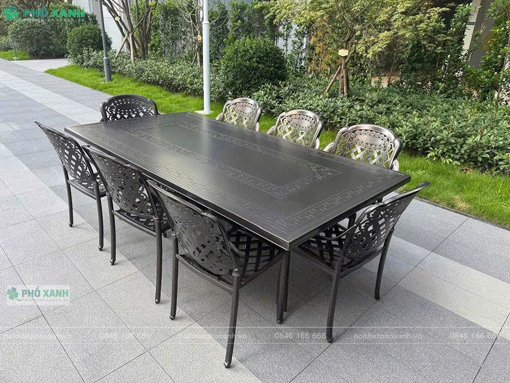 So sánh bàn ghế nhôm đúc và bàn ghế sắt: Nên chọn loại nào cho tối ưu?