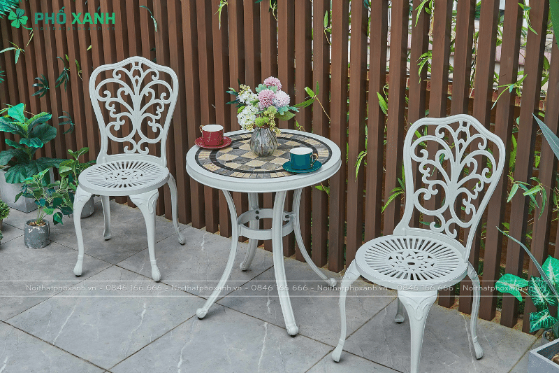 Bộ b&agrave;n 2 ghế nh&ocirc;m đ&uacute;c độc đ&aacute;o.