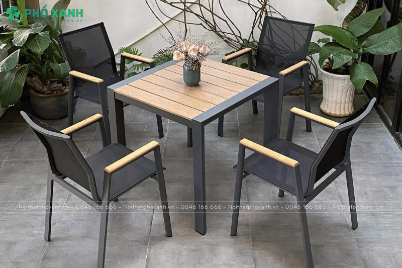 Bàn Ghế Để Ngoài Trời - Lựa Chọn Hoàn Hảo Cho Không Gian Sống Xanh 2025