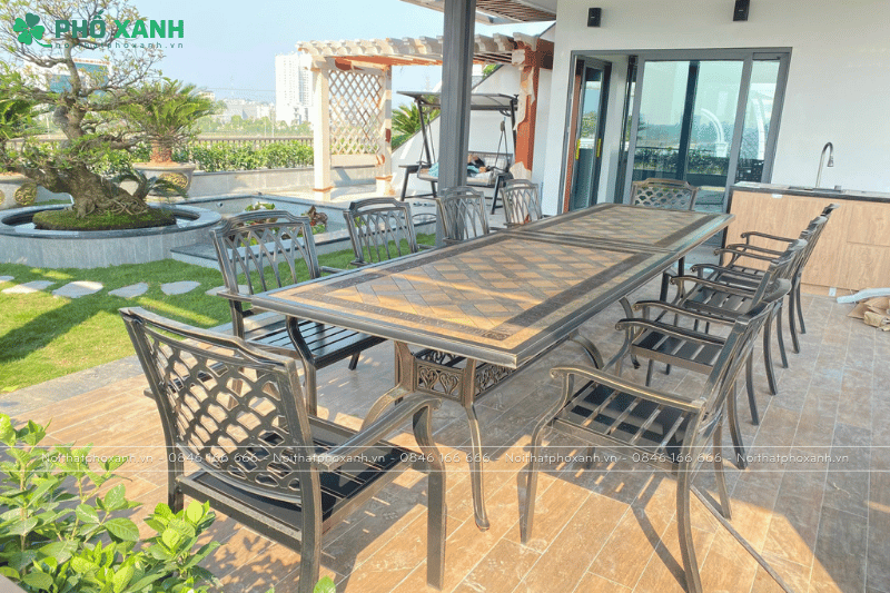 Tổng hợp các mẫu bàn ghế nhôm đúc mặt đá đẹp nhất năm 2025