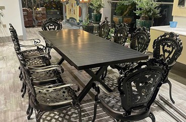 Cung cấp và lắp đặt Bộ bàn ghế hợp kim nhôm đúc thu gọn thông minh tại Lê Văn Lương, Hà Nội