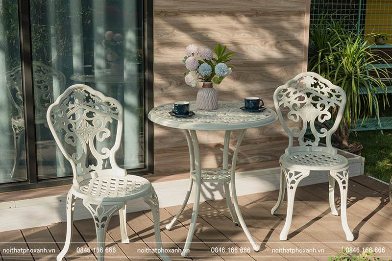 bộ b&agrave;n ghế nh&ocirc;m đ&uacute;c nhỏ ban c&ocirc;ng