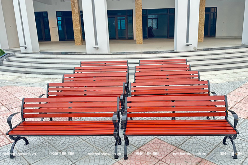 Ghế c&ocirc;ng vi&ecirc;n c&oacute; tựa nan composite