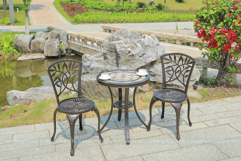 bộ b&agrave;n ghế nh&ocirc;m đ&uacute;c nhỏ mặt đ&aacute;