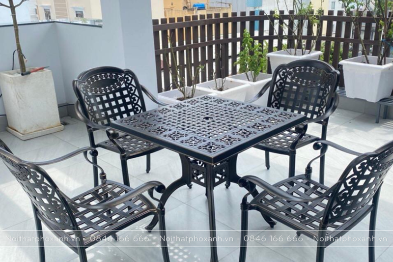 Bộ b&agrave;n ghế hợp kim nh&ocirc;m đ&uacute;c s&acirc;n vườn h&igrave;nh vu&ocirc;ng BND-8080D