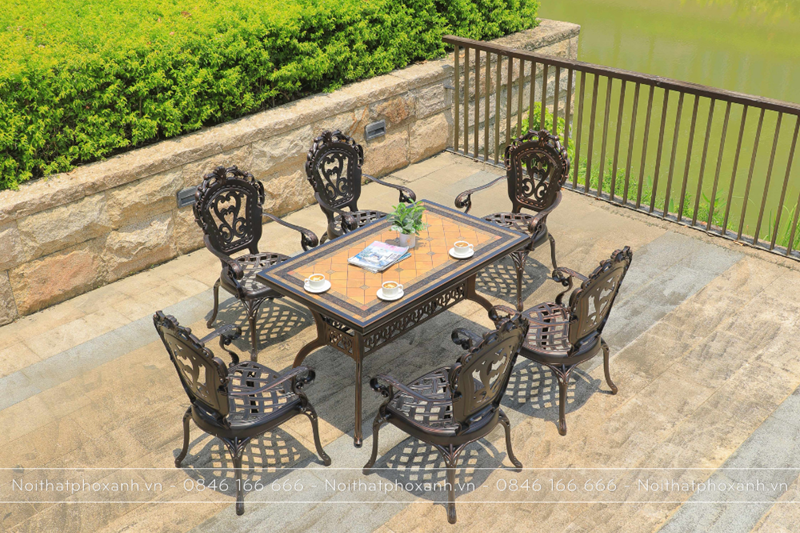 Bộ B&agrave;n Ghế Nh&ocirc;m Đ&uacute;c Mặt Đ&aacute;