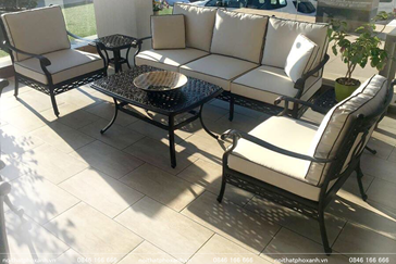 Lựa chọn sofa ngoài trời phù hợp với thời tiết mùa xuân: Những lưu ý quan trọng bạn cần biết