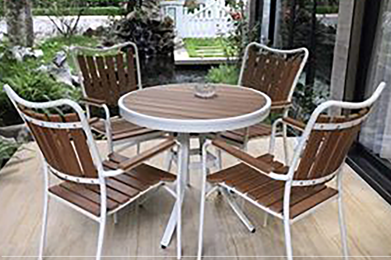 Bộ bàn ghế cafe sân vườn chất liệu Composite nan màu vàng BCP-80NGKT