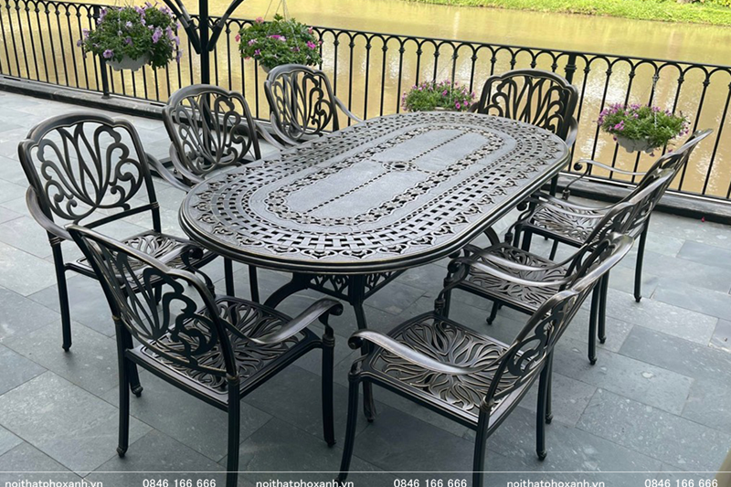 Bộ b&agrave;n nh&ocirc;m đ&uacute;c h&igrave;nh bầu dục s&acirc;n vườn nh&agrave; h&agrave;ng BND-BD21001100D