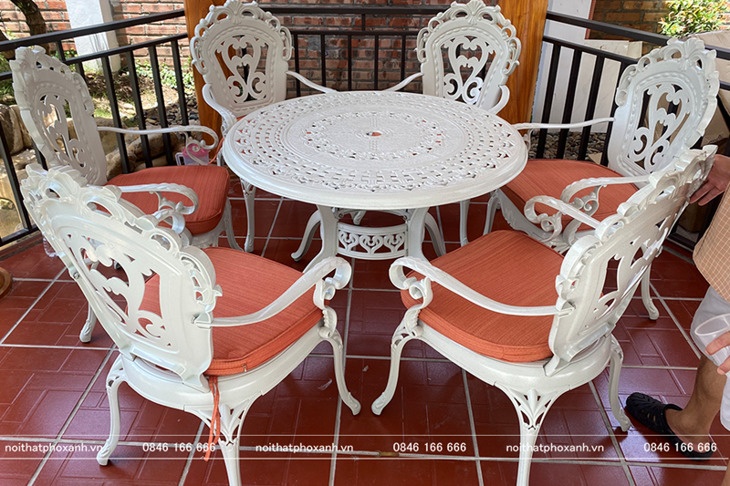 bộ b&agrave;n ghế hợp kim nh&ocirc;m đ&uacute;c