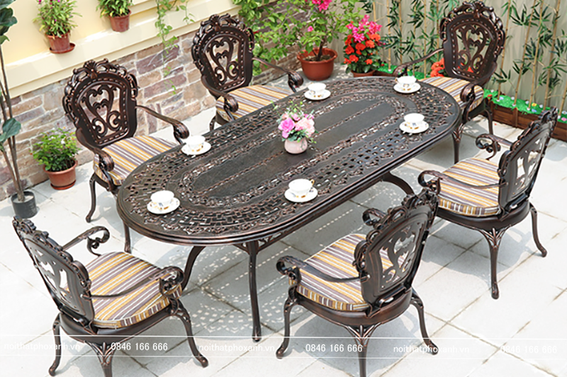 B&agrave;n nh&ocirc;m đ&uacute;c h&igrave;nh elip ngo&agrave;i trời BND-BD21001100TTD