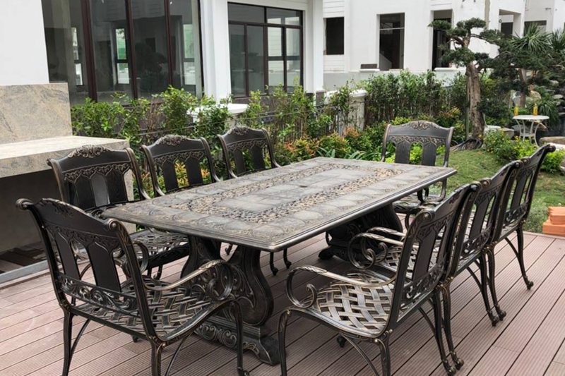 ngoại thất s&acirc;n vườn bằng chất liệu hợp kim nh&ocirc;m đ&uacute;c