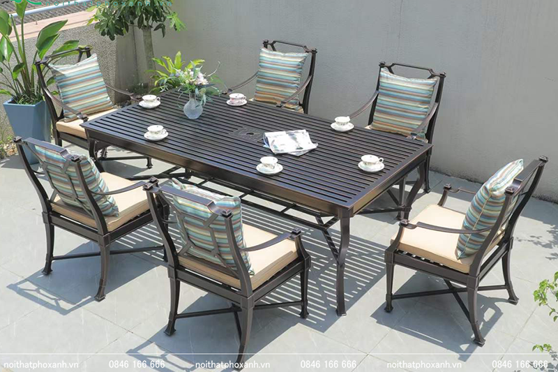Bộ B&agrave;n Ghế Nh&ocirc;m Đ&uacute;c S&acirc;n Vườn Biệt Thự