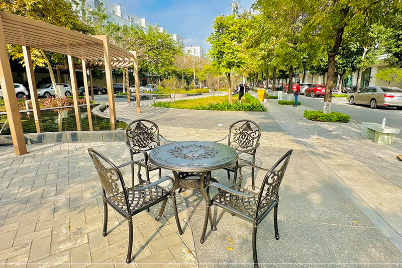 Bộ b&agrave;n ghế nh&ocirc;m đ&uacute;c sơn tĩnh điện BND-HVM100D