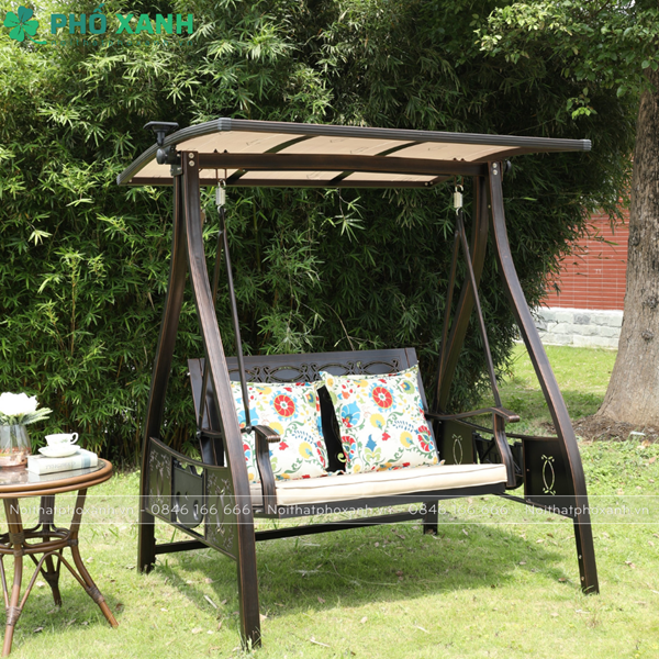 Xích đu sân vườn 2 chỗ ngồi có mái che tích hợp năng lượng mặt trời
