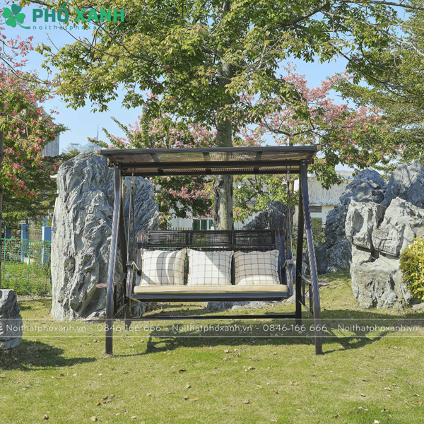 Xích đu nhôm đúc sân vườn mái che năng lượng mặt trời XDNK-3CNLNGANG