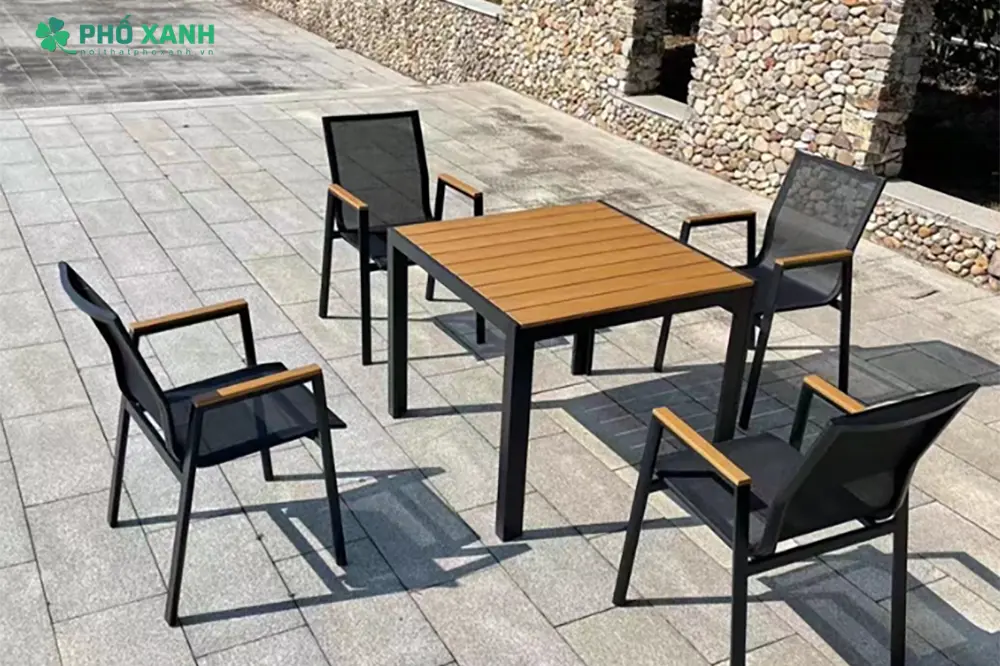 Cách bảo trì và làm sạch bàn ghế Textilene